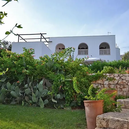 Castro Marina Sleeps 14 Pool * Castro (Lecce)