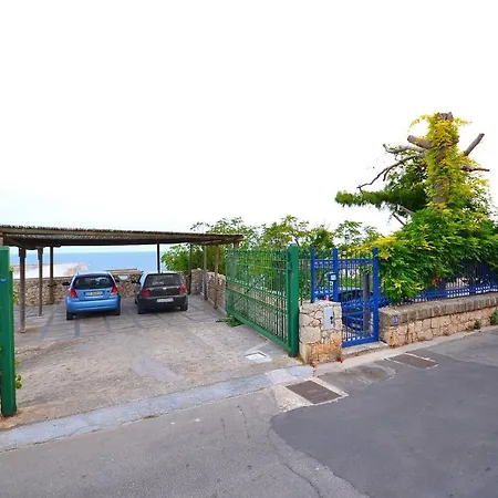 Castro Marina Sleeps 14 Pool * Castro (Lecce)